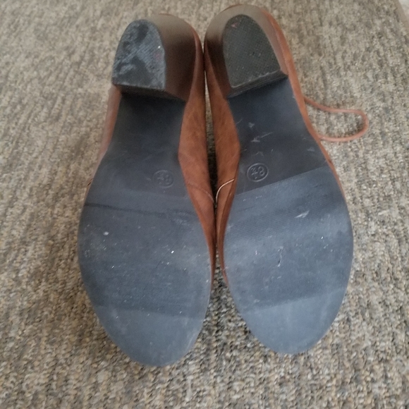 Candies Brown Ankle Boots - Size 8.5 - Picture 6 of 9